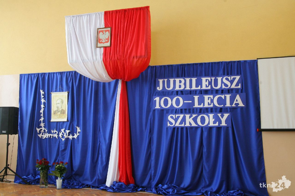 Relacja wideo: Stulecie szkoły w Czermnie! [zdjęcia, wideo]