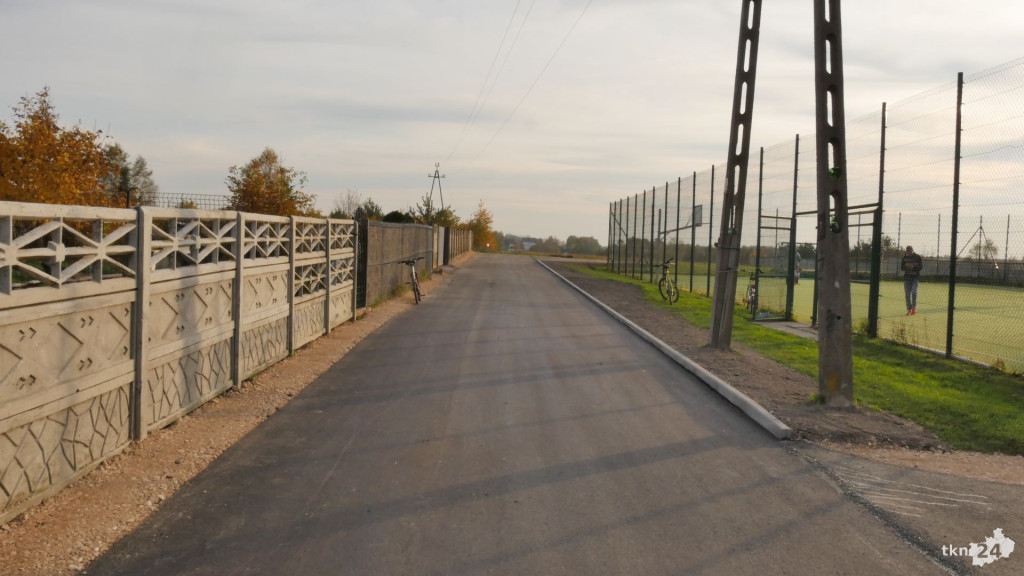 Gmina Końskie realizuje kolejne drogowe zadania [zdjęcia]