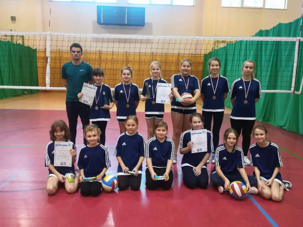 Świętokrzyskie Volley Cup rozegrało się w Fałkowie [zdjęcia]