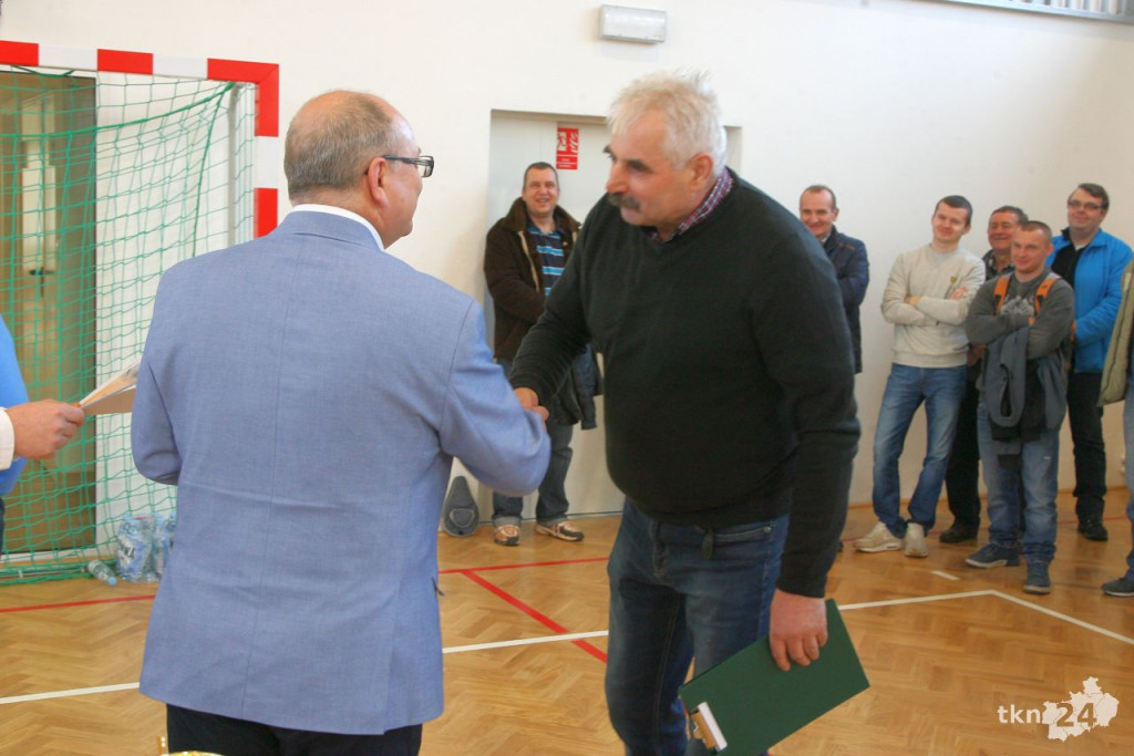 Końskie: Jednostki OSP walczyły w turnieju tenisa stołowego [wideo, zdjęcia]