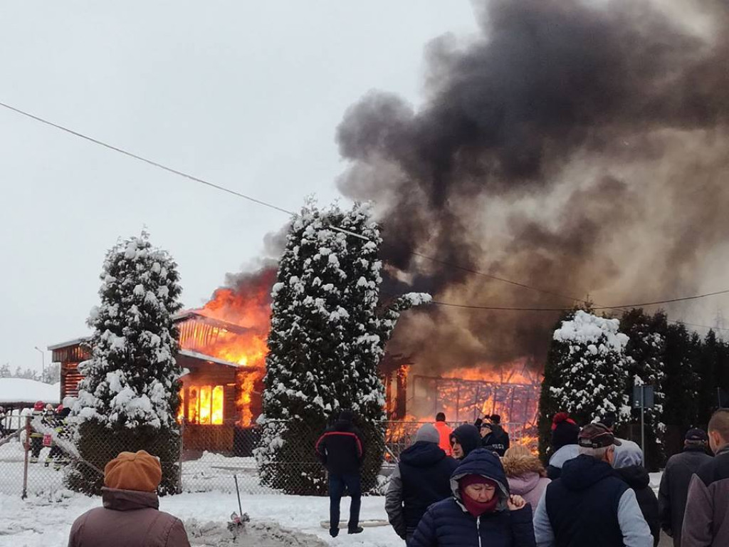 Po pożarze kaplicy potrzebna jest pomoc dla parafii i księdza [wideo, zdjęcia]