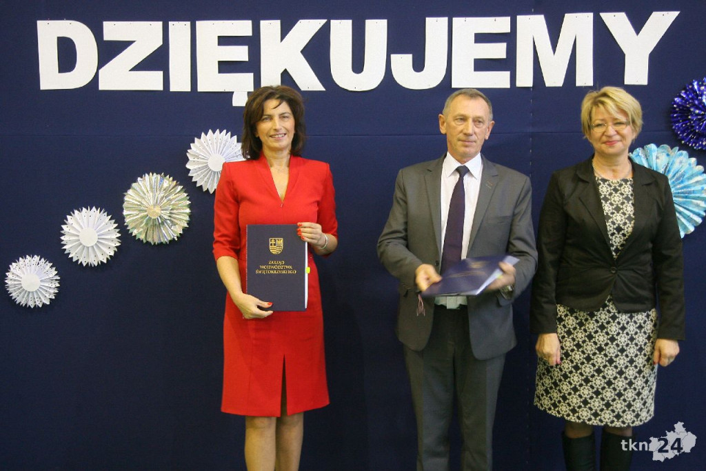 Szkoła w Królewcu jak nowa i z dofinansowaniem! [wideo, zdjęcia]