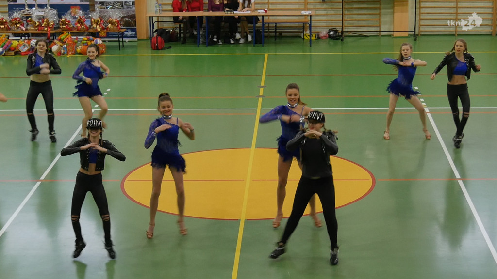 Stadnicka Wola wygrywa jubileuszowy Mikołajkowy Turniej Gier i Zabaw [wideo, zdjęcia]