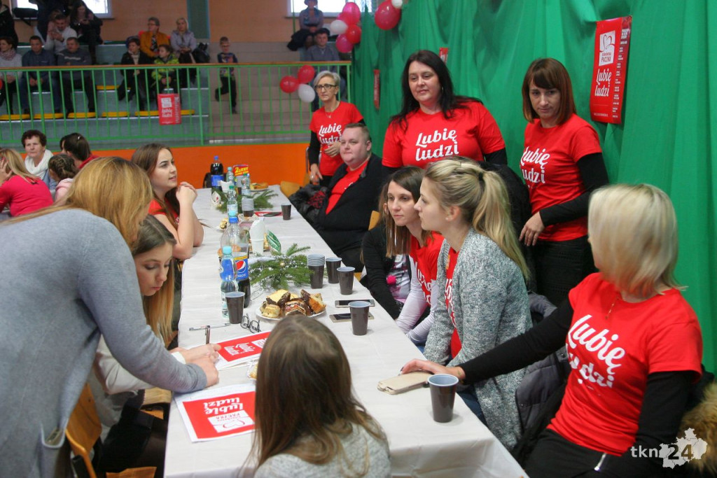 Radoszyce: 60 rodzin obdarowano w ramach Szlachetnej Paczki [wideo, zdjęcia]