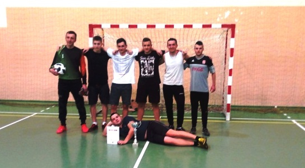 Mikołajkowy Turniej Futsalu 2017 za nami [zdjęcia]