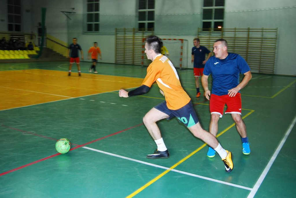 MLF: Obie ligi bez wyraźnych liderów [zdjęcia]