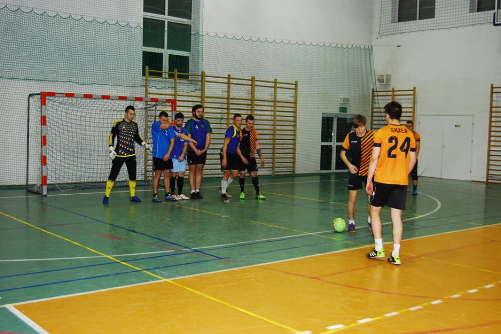 MLF: Obie ligi bez wyraźnych liderów [zdjęcia]