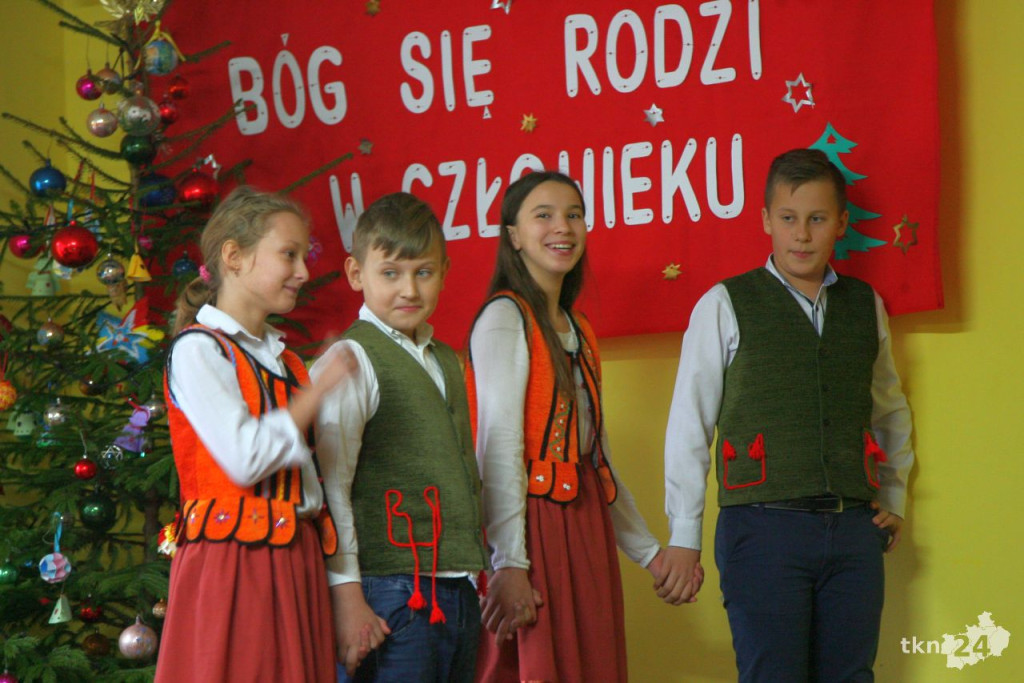 Wigilia dla samotnych z gminy Słupia (Konecka) [wideo, zdjęcia]