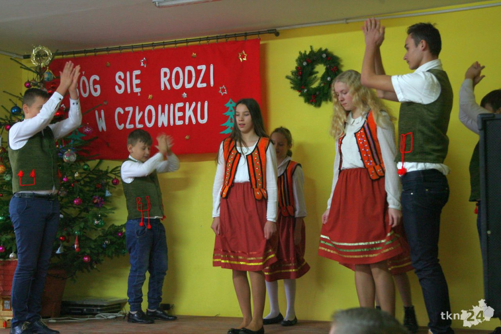 Wigilia dla samotnych z gminy Słupia (Konecka) [wideo, zdjęcia]