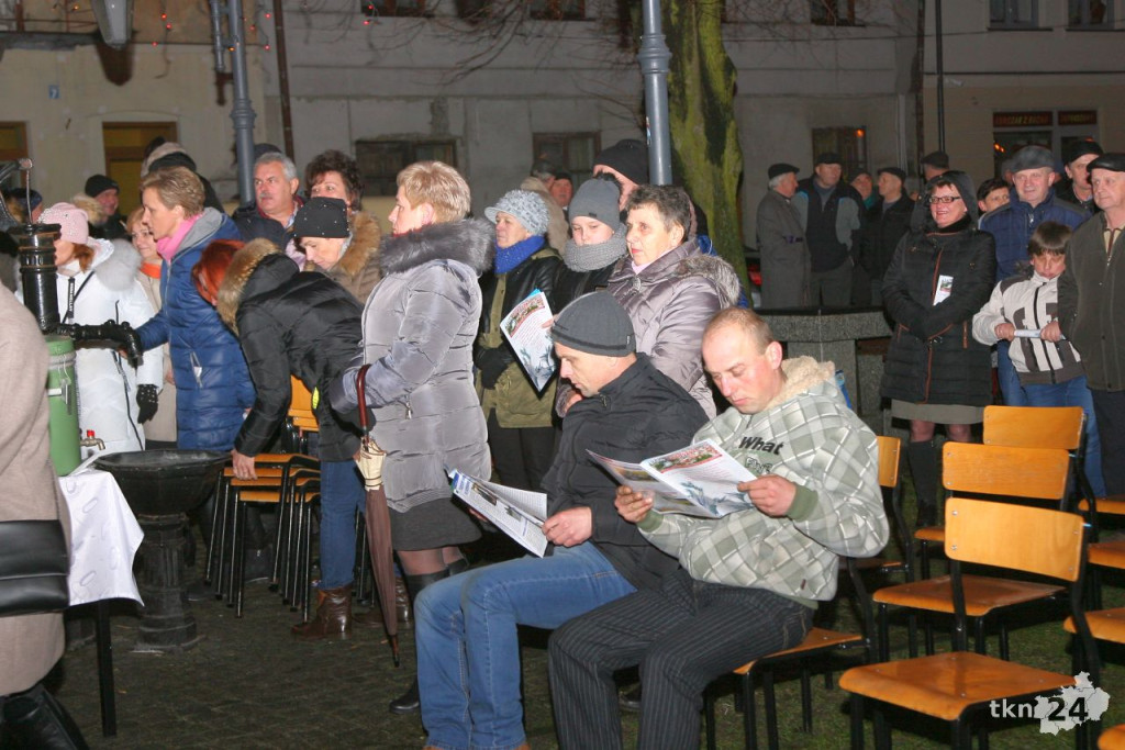 Radoszyce są już miastem! W Sylwestra świętowano odzyskanie praw [wideo, zdjęcia]