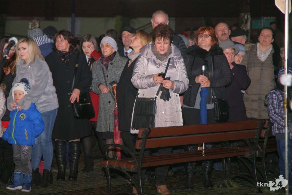 Radoszyce są już miastem! W Sylwestra świętowano odzyskanie praw [wideo, zdjęcia]