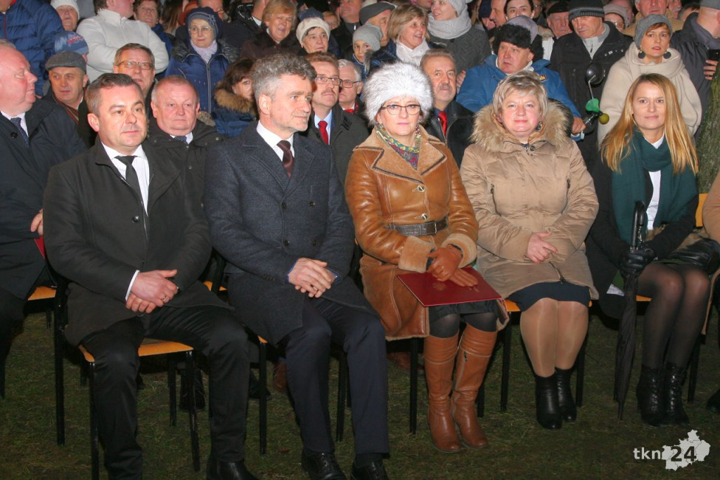 Radoszyce są już miastem! W Sylwestra świętowano odzyskanie praw [wideo, zdjęcia]