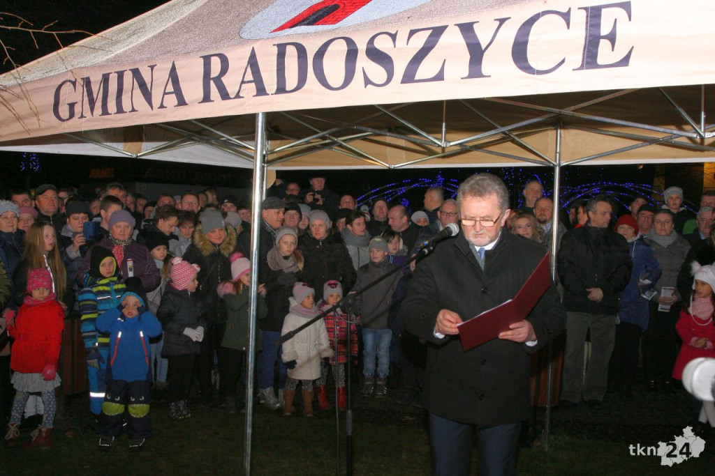 Radoszyce są już miastem! W Sylwestra świętowano odzyskanie praw [wideo, zdjęcia]