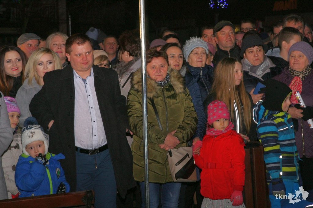 Radoszyce są już miastem! W Sylwestra świętowano odzyskanie praw [wideo, zdjęcia]