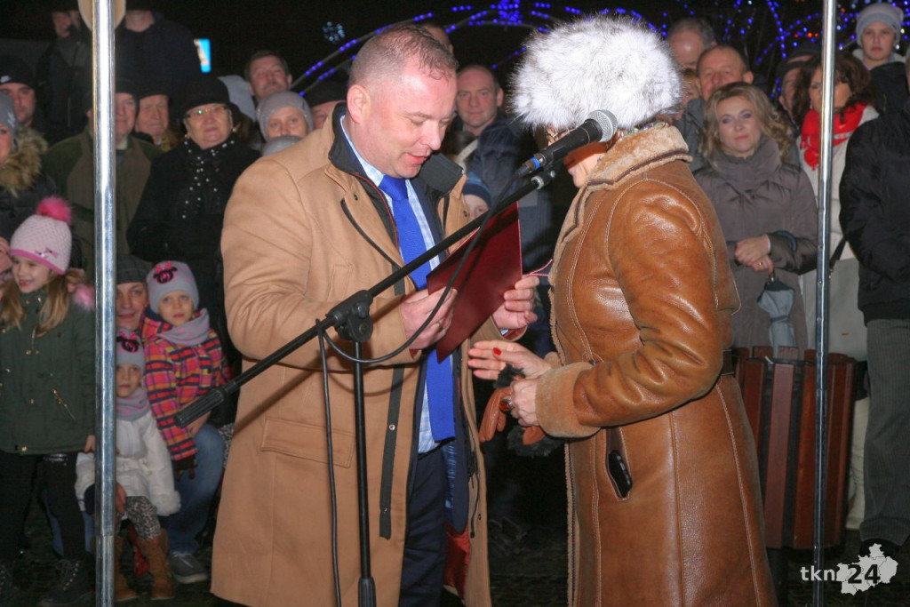 Radoszyce są już miastem! W Sylwestra świętowano odzyskanie praw [wideo, zdjęcia]