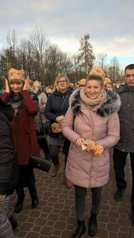 Trzej Królowie odwiedzili Stąporków [zdjęcia]
