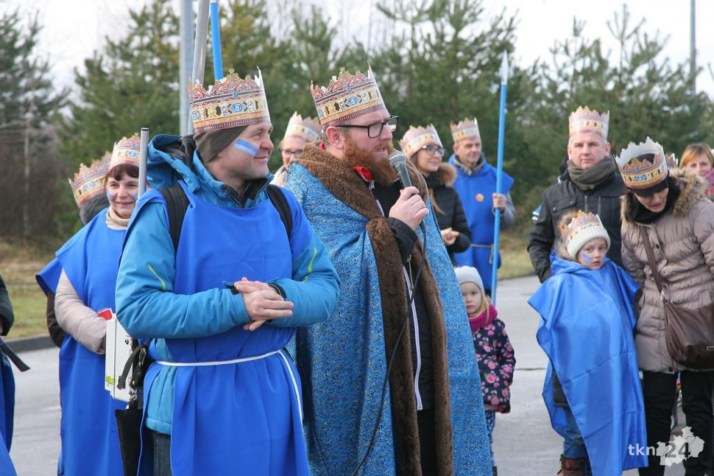 Relacja wideo: Orszak Trzech Króli 2018 w Końskich [wideo, zdjęcia]