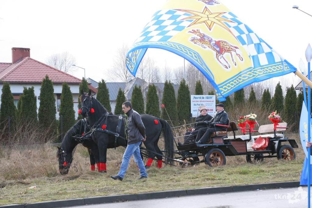 Relacja wideo: Orszak Trzech Króli 2018 w Końskich [wideo, zdjęcia]