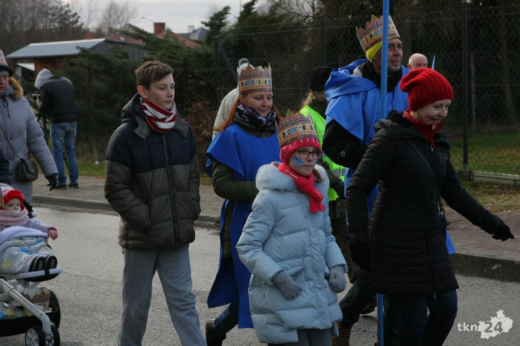 Relacja wideo: Orszak Trzech Króli 2018 w Końskich [wideo, zdjęcia]
