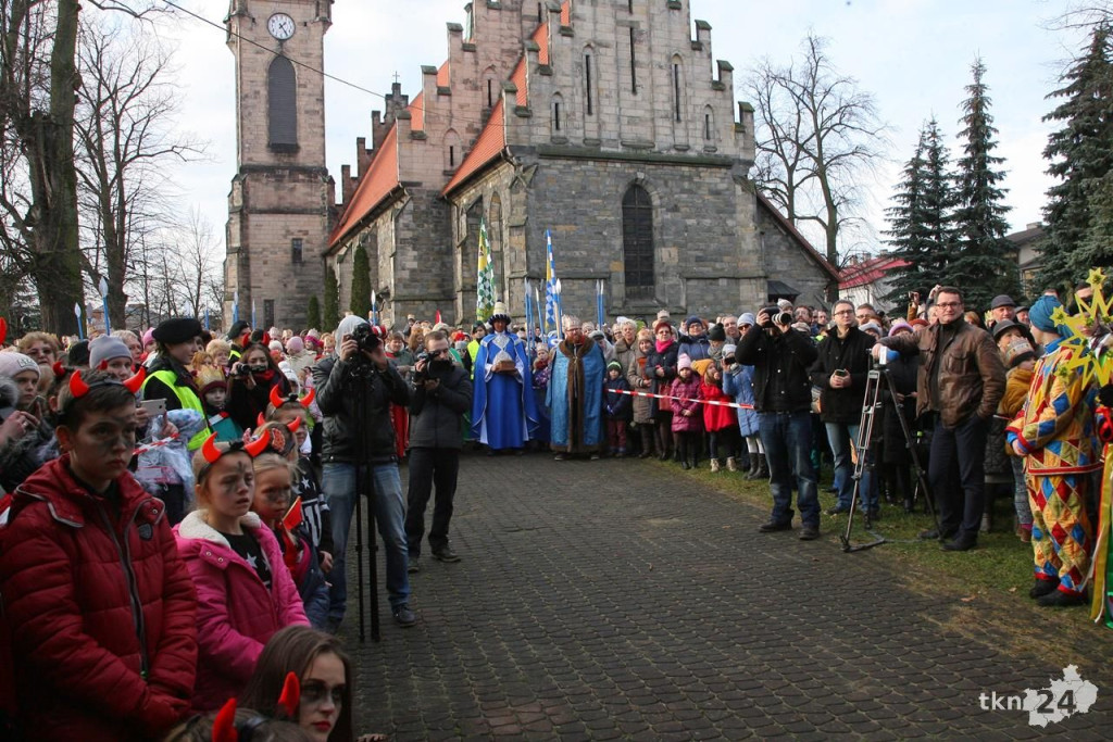 Relacja wideo: Orszak Trzech Króli 2018 w Końskich [wideo, zdjęcia]