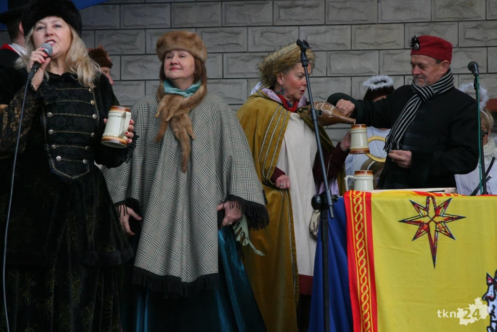 Relacja wideo: Orszak Trzech Króli 2018 w Końskich [wideo, zdjęcia]