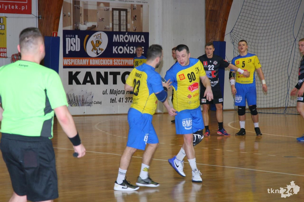 WIDEO: KSSPR ogrywa we własnej hali MKS Wieluń