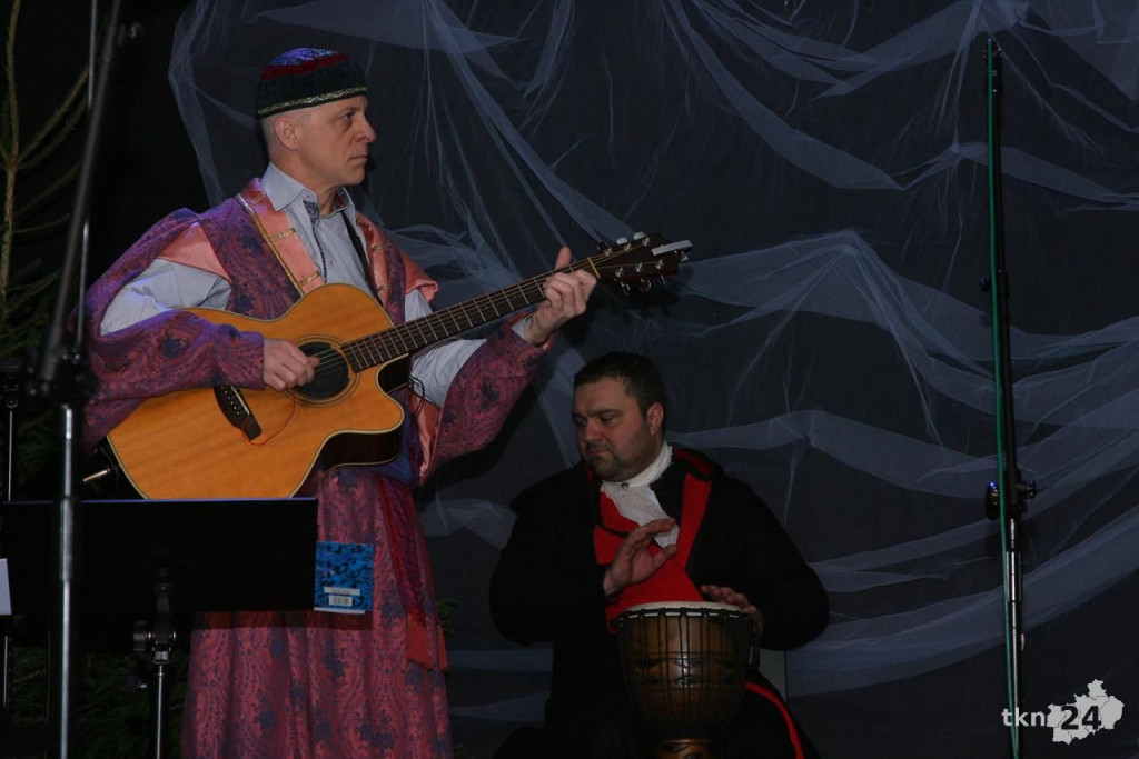 Magiczny wieczór z Trzema Królami w koneckim Domu Kultury [wideo, zdjęcia]