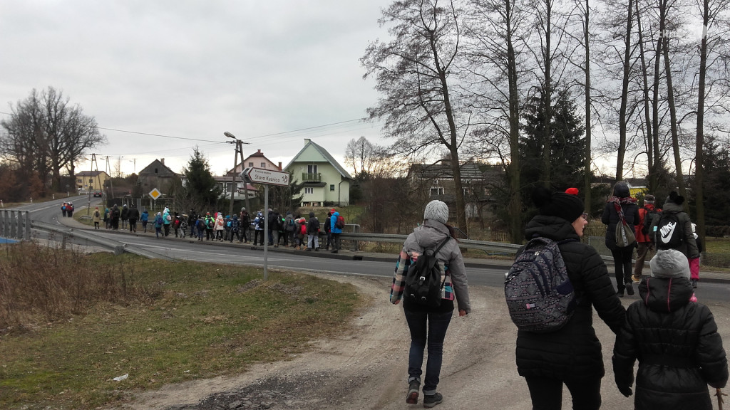 170 osób rozpoczęło turystyczny sezon z PTTK Końskie [wideo, zdjęcia]