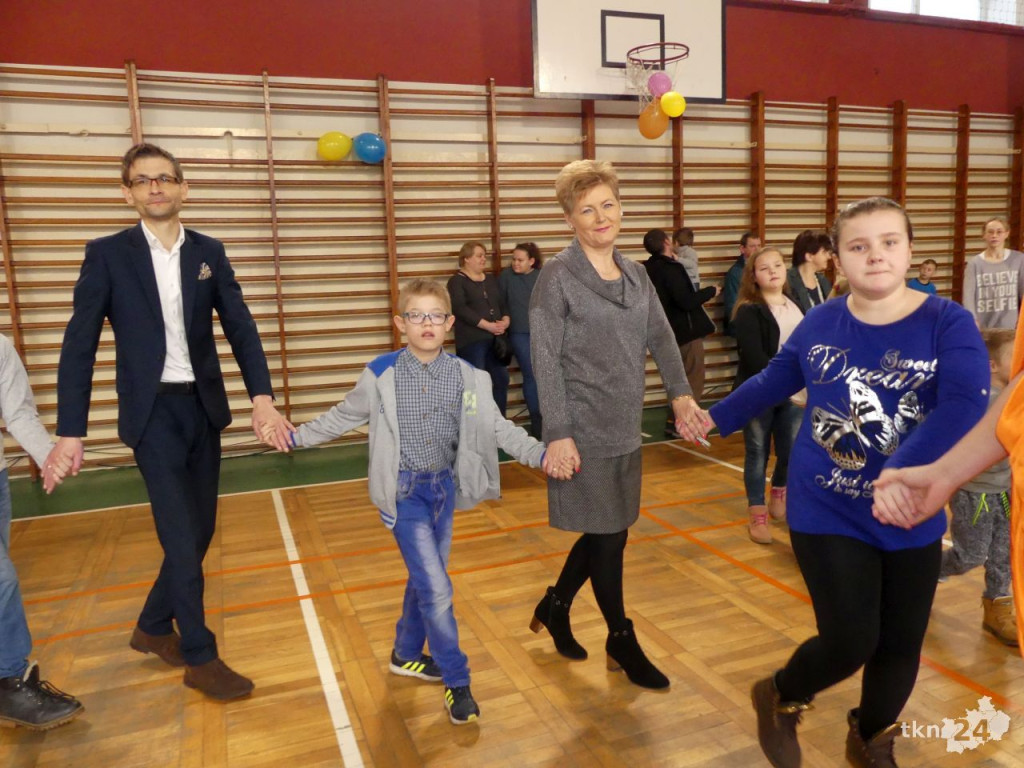 Moc prezentów i świetna zabawa dla potrzebujących dzieci [wideo, zdjęcia]