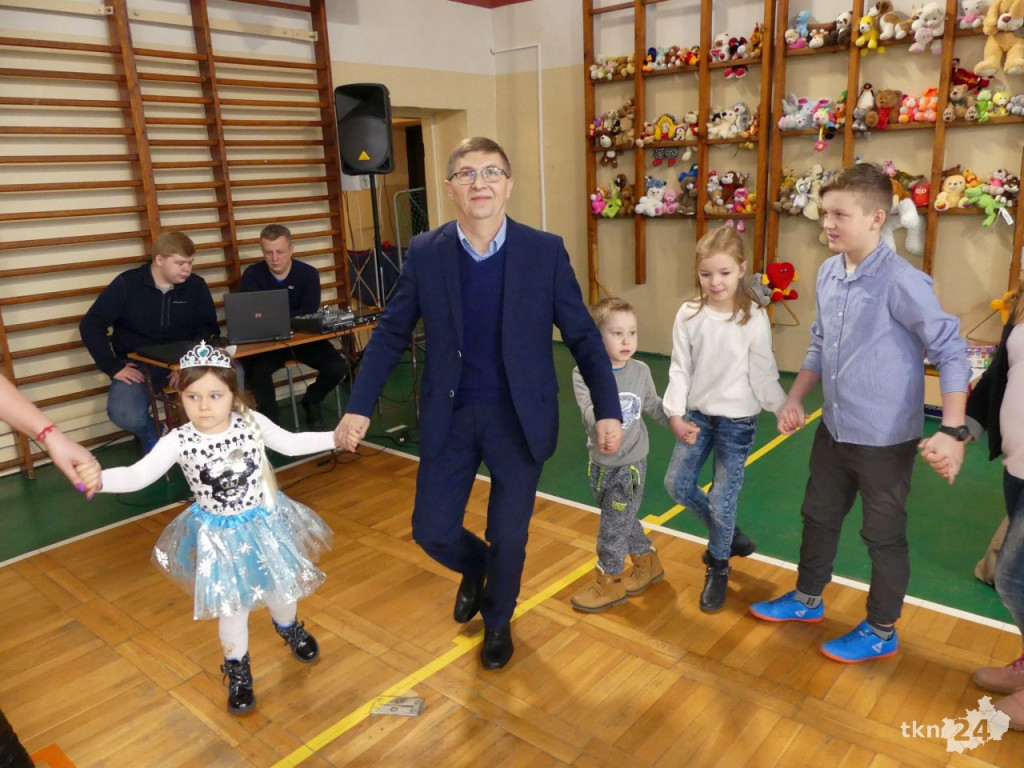 Moc prezentów i świetna zabawa dla potrzebujących dzieci [wideo, zdjęcia]