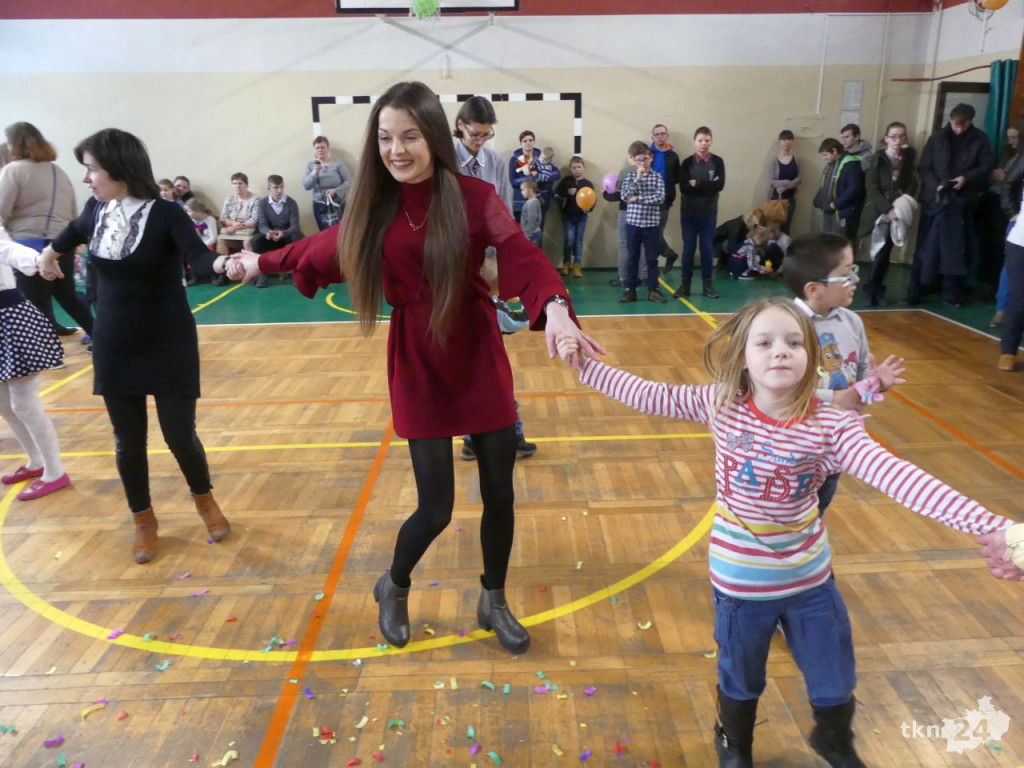 Moc prezentów i świetna zabawa dla potrzebujących dzieci [wideo, zdjęcia]