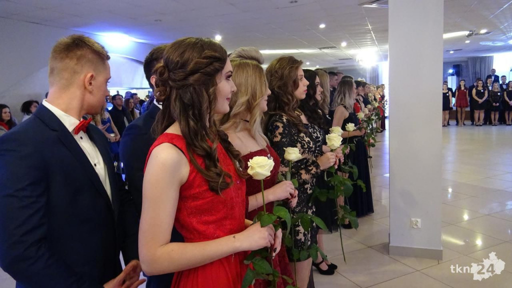 Relacja wideo: Studniówka 2018 stąporkowskiej Górki