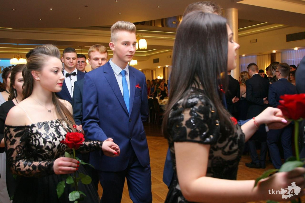 Relacja wideo: Studniówka 2018 Nowego Ogólniaka [wideo, zdjęcia]