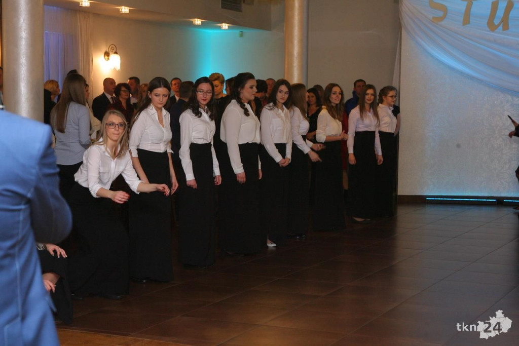 Relacja wideo: Studniówka 2018 Nowego Ogólniaka [wideo, zdjęcia]