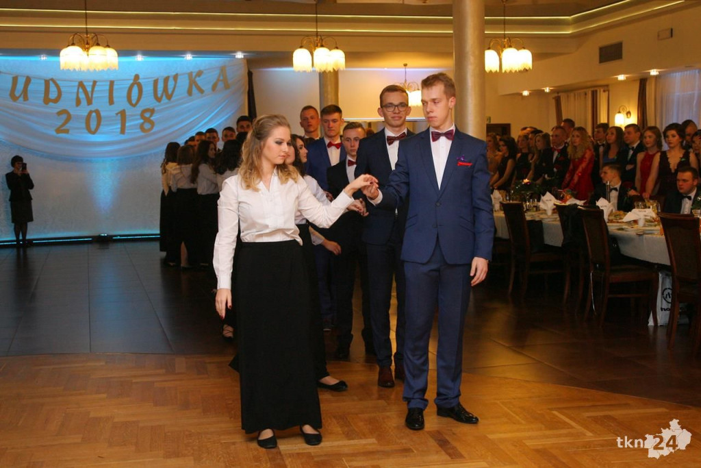 Relacja wideo: Studniówka 2018 Nowego Ogólniaka [wideo, zdjęcia]