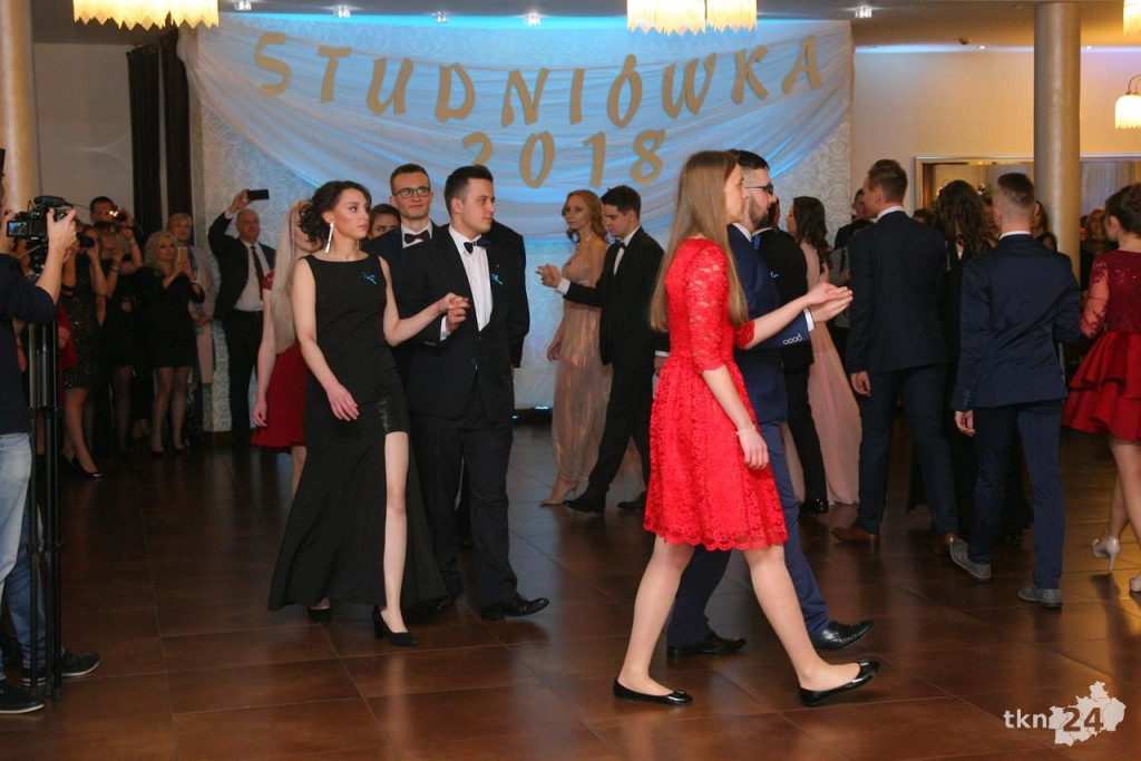 Relacja wideo: Studniówka 2018 Nowego Ogólniaka [wideo, zdjęcia]