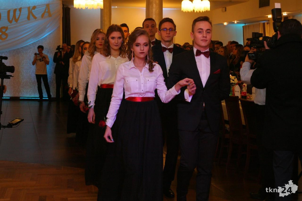 Relacja wideo: Studniówka I LO w Końskich z Czadomanem
