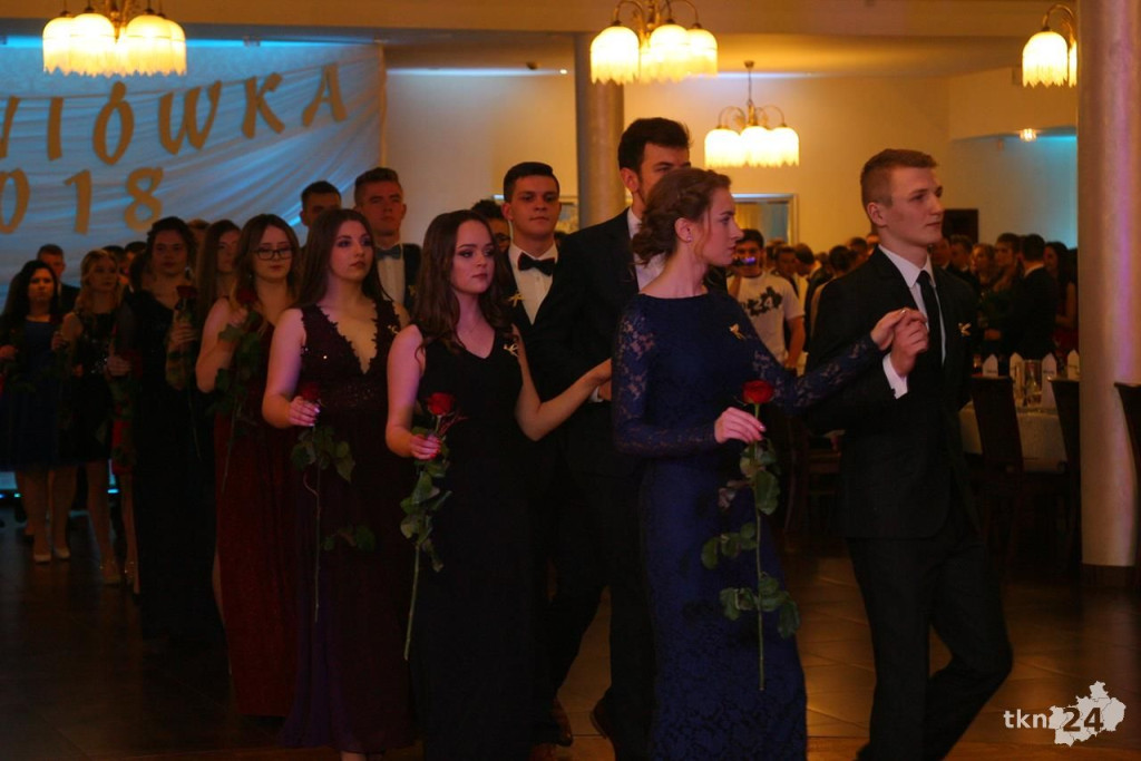 Relacja wideo: Studniówka I LO w Końskich z Czadomanem