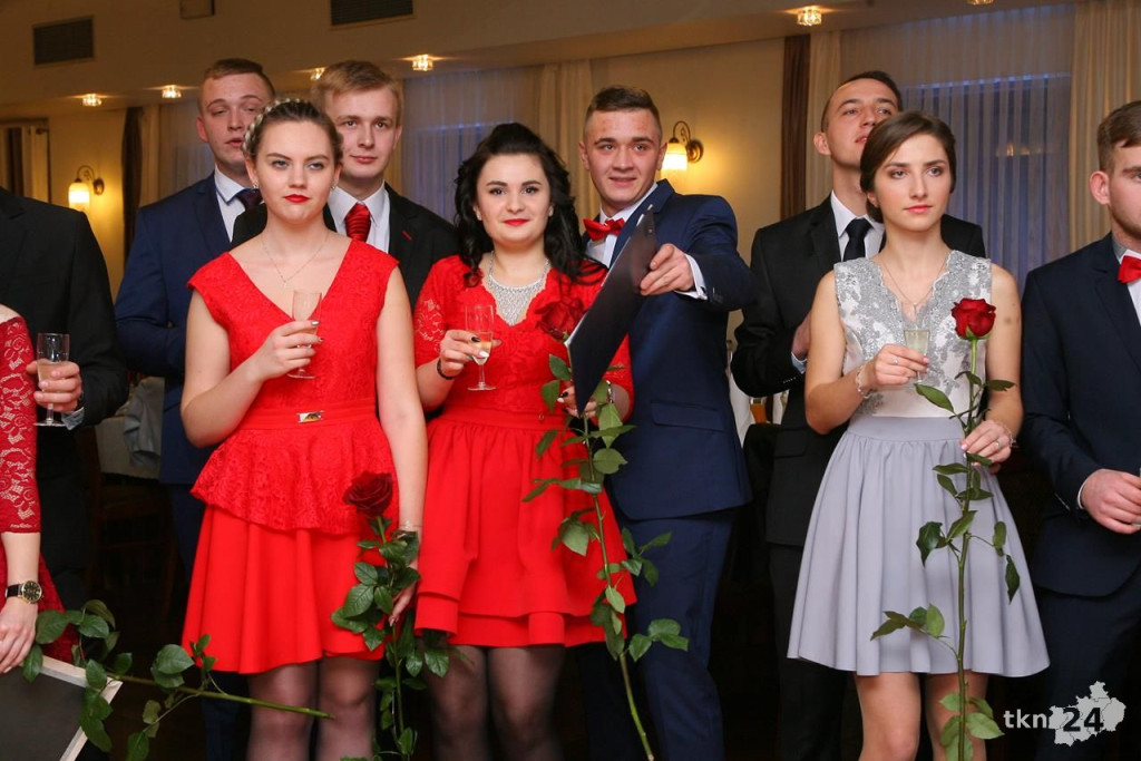 Studniówki 2018 w powiecie koneckim - podsumowanie [wideo, zdjęcia]