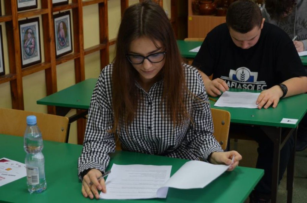 Uczniowie wzięli udział w teście wiedzy o Żołnierzach Wyklętych [zdjęcia]