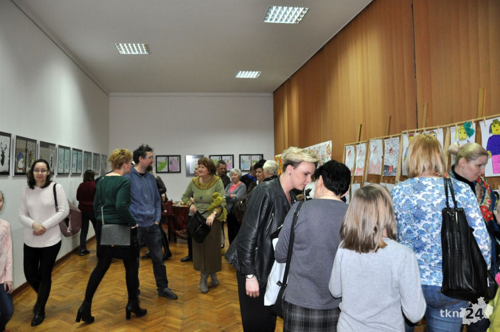Niezwykła wystawa w koneckim Domu Kultury [zdjęcia]