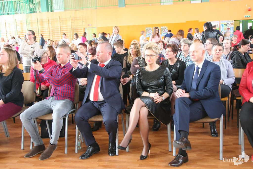 W Radoszycach świętowały Kobiety i... przedszkolaki! [wideo, zdjęcia]