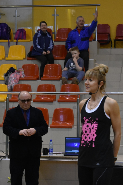 Sportowy Dzień Kobiet odbył się w Fałkowie [wideo, zdjęcia]
