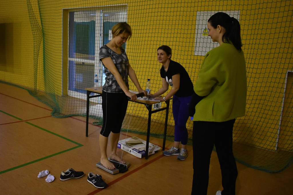 Sportowy Dzień Kobiet odbył się w Fałkowie [wideo, zdjęcia]