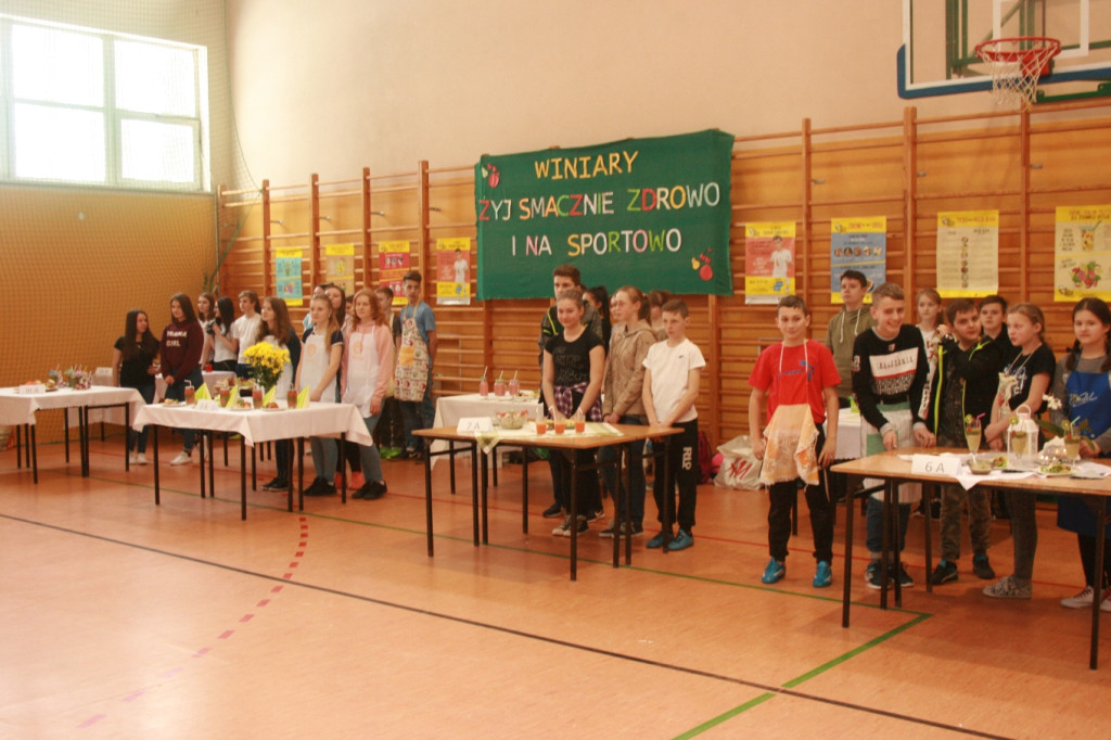Uczniowie świętowali nadejście wiosny [zdjęcia]