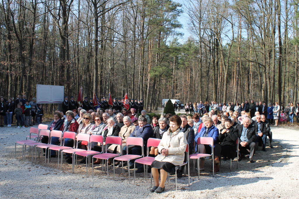 Uczcili pamięć zamordowanych mieszkańców z Adamowa i Królewca [zdjęcia]