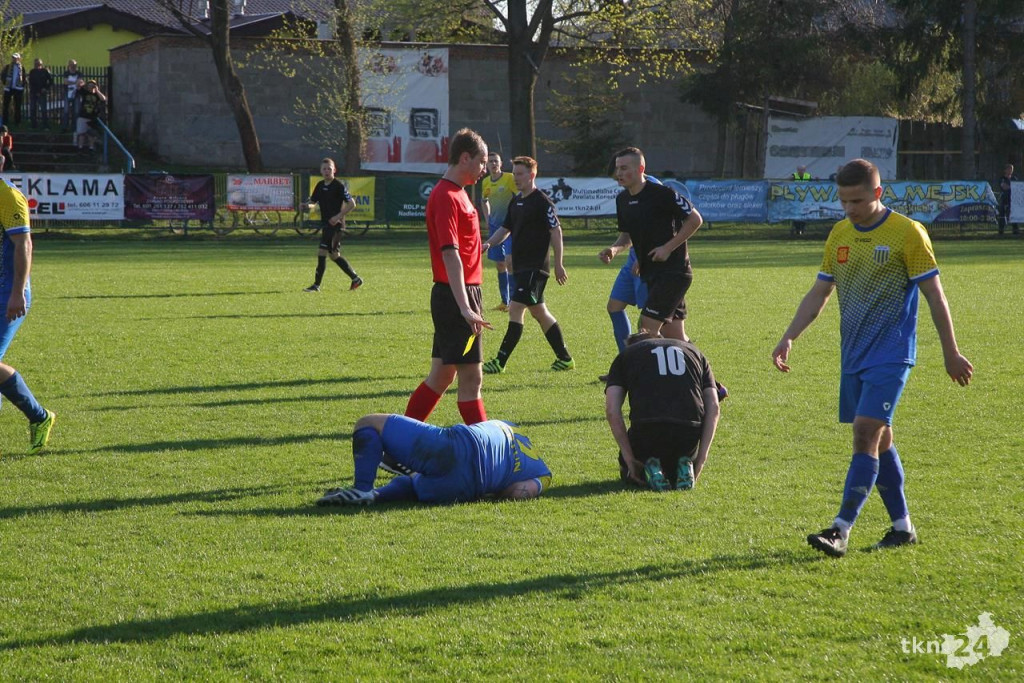 Relacja wideo: Derby powiatu koneckiego Neptun - Partyzant
