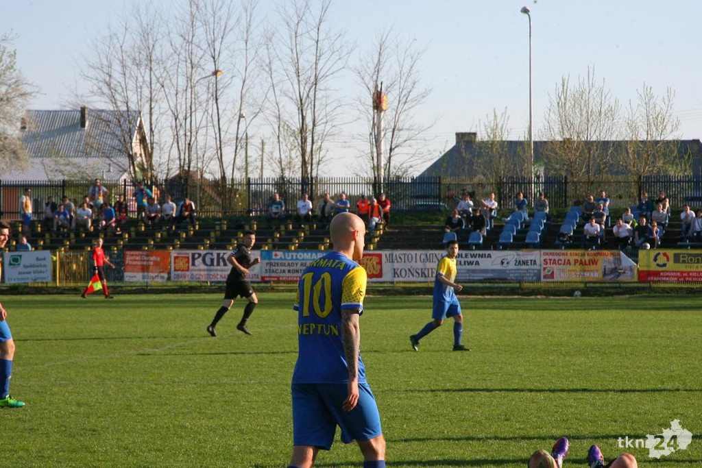 Relacja wideo: Derby powiatu koneckiego Neptun - Partyzant