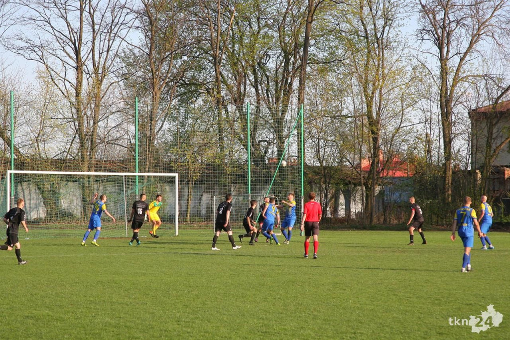 Relacja wideo: Derby powiatu koneckiego Neptun - Partyzant