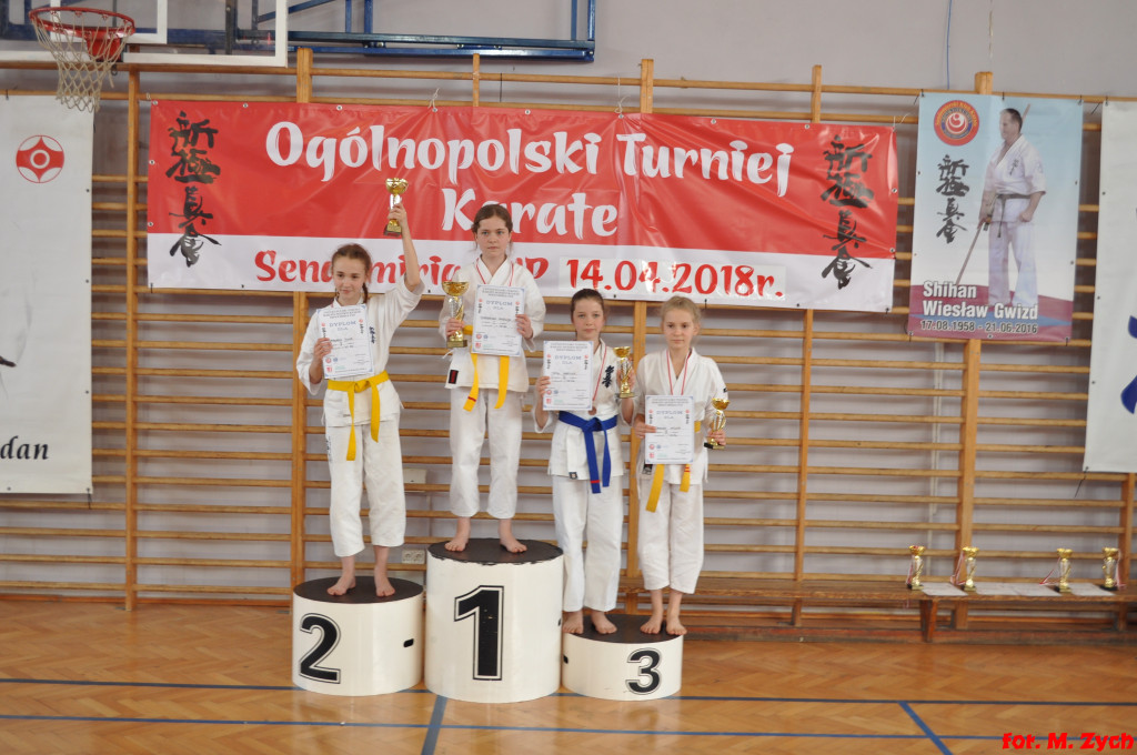 Koneccy karatecy z medalami w Sandomierzu [zdjęcia]